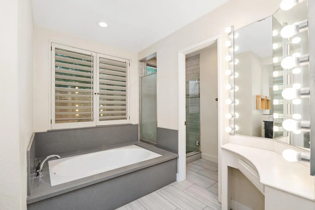 30 San Juan Drive, Rancho Mirage, California 92270 home-pic-19